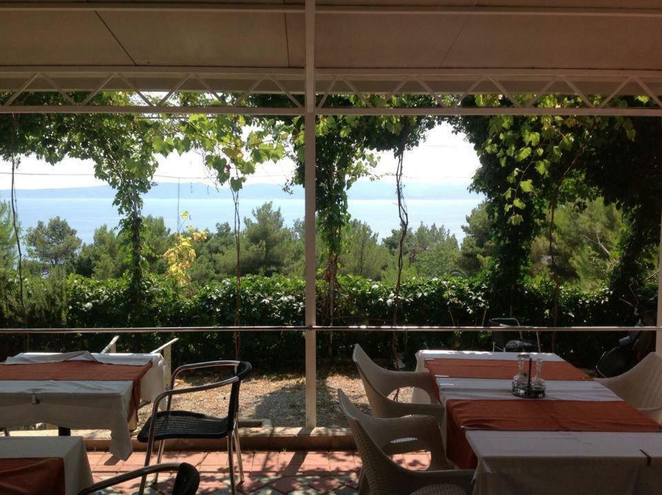 Villa Luka Брела Экстерьер фото