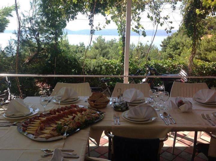 Villa Luka Брела Экстерьер фото