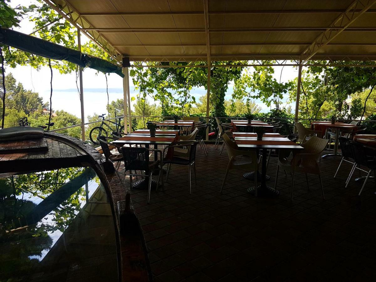 Villa Luka Брела Экстерьер фото